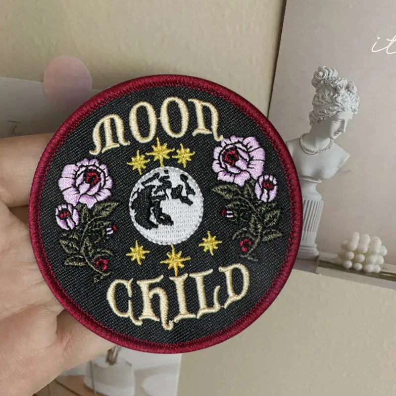 1PC Moon & Floral In Night Embroidered Patch Iron On Sew On Patches For Clothing Cap Bag Jacket DIY Gift Badge With Hot Adhesive