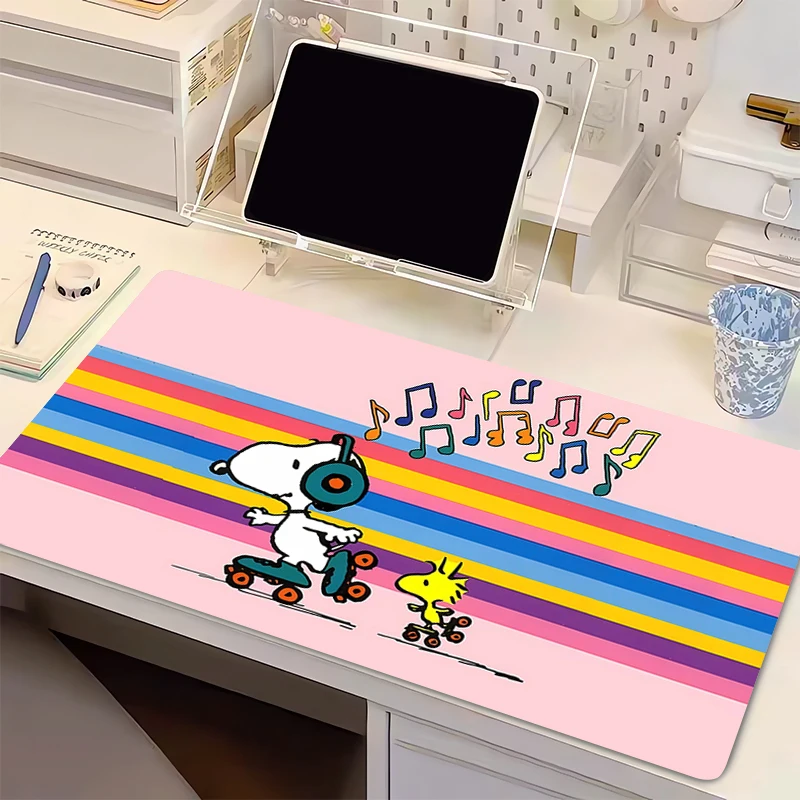 تصميم لوحة ماوس الألعاب المضادة للانزلاق قاعدة مطاطية سنوبي الكرتون تمديد سطح المكتب حصيرة للاعبين مكتب ملحقات الكمبيوتر لوحة الماوس #5