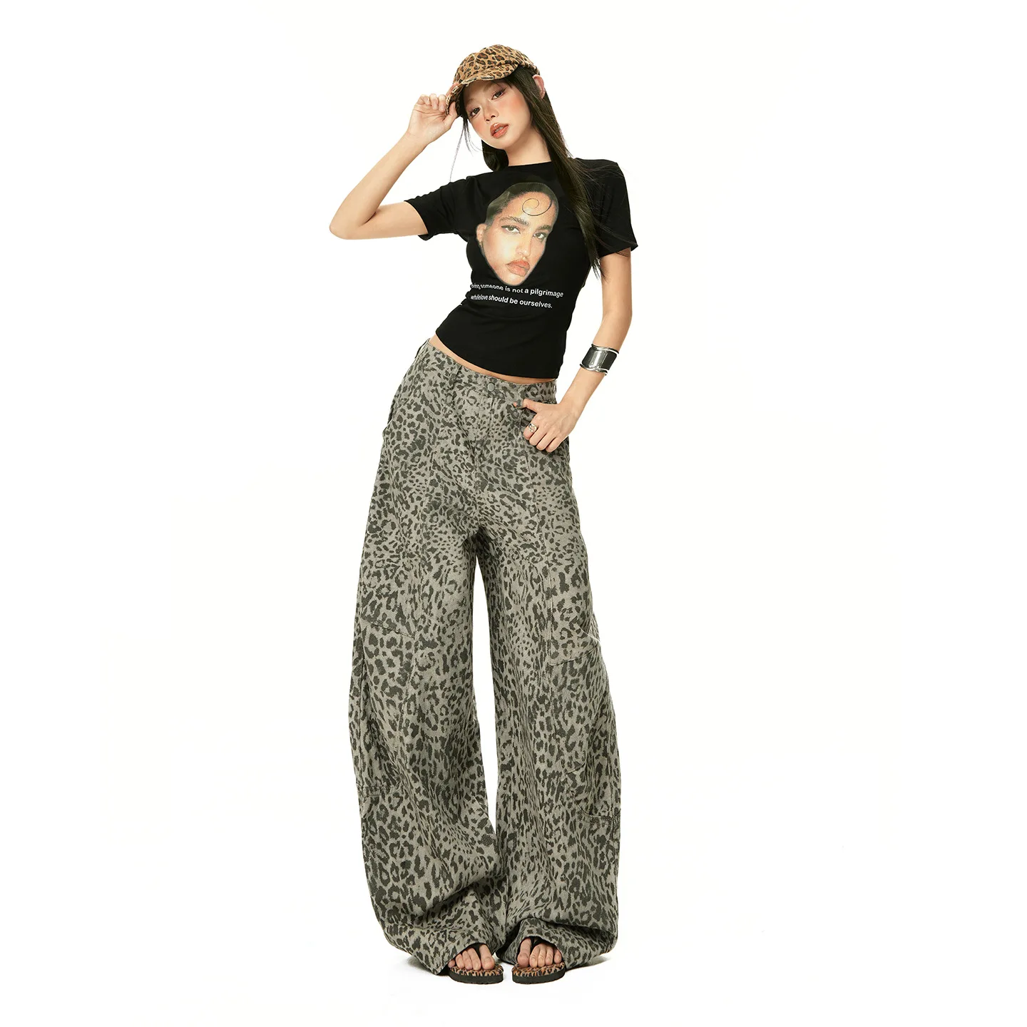 

Женские винтажные джинсы с широкими штанинами и леопардовым принтом, эффект потертости, новинка весны 2026