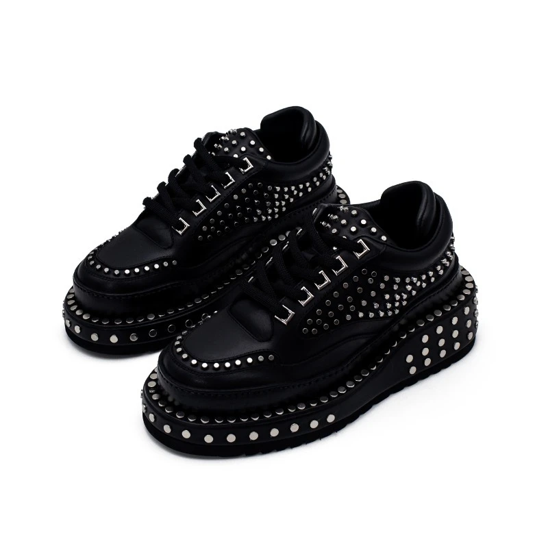 

Luxury Designer Rivet Thick Sole Platform Shoes Men Punk Casual Derby Genuine Leather Lace-up Outdoor Hiking Work Shoes Male