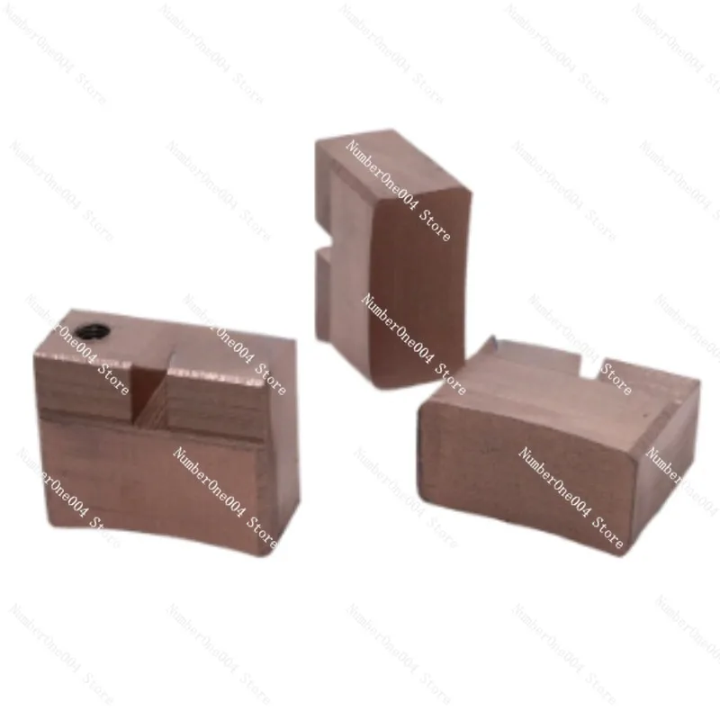 Copper carbon brush block 20 * 40 * 30 M6 screw hole, special carbon brush for high voltage and high current motor