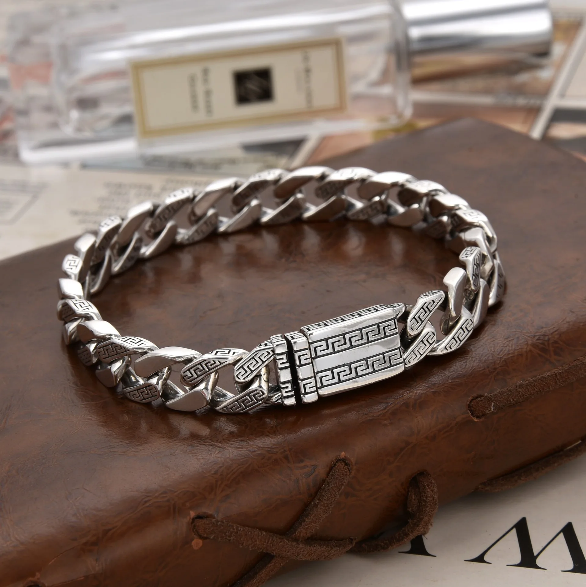New Six-word Mantra Luck Bracelet For Men National Retro High-end Personalized Fashionable Versatile Accessories Jewelry