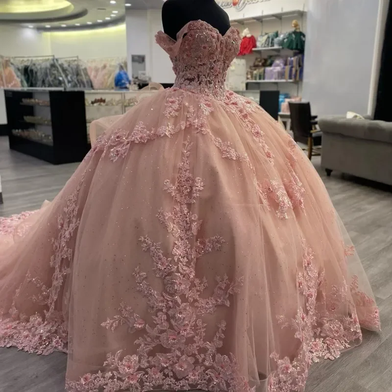 Vestido de Quinceañera Rosa con Escote Corazón para Niñas, Vestidos de Fiesta de Cumpleaños con Cuentas, Vestidos de Gala con Flores 3D, Vestido de 15 Años