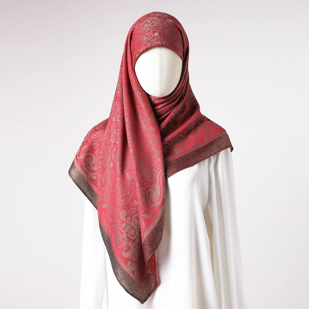 Nuova sciarpa quadrata della Malesia Tudung Bawal Fiore Stampa di moda Foulard Hijab Avvolge Sciarpa quadrata musulmana morbida in voile di cotone premium