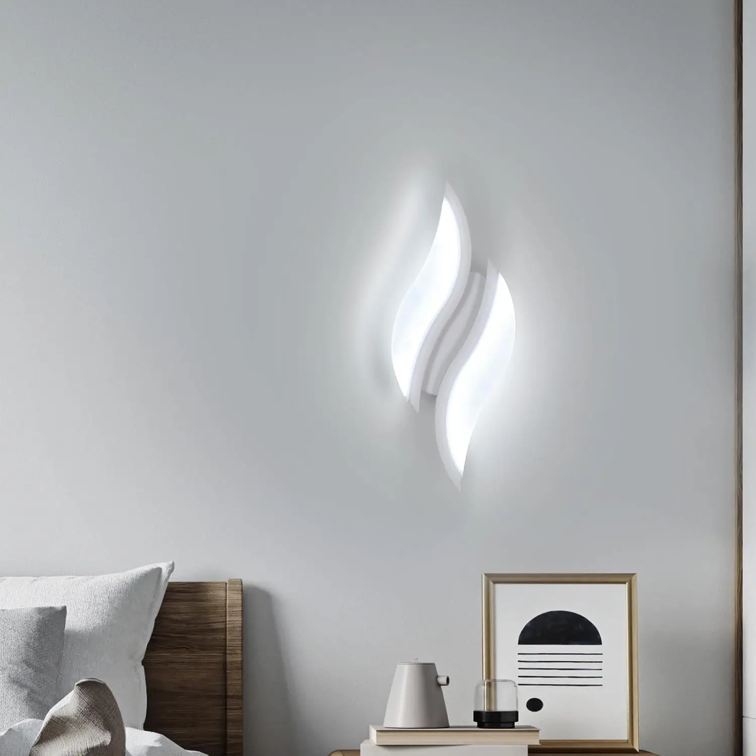Moderne LED-Wandleuchte für Innenräume, 12W Weiße LED-Wandlampe, 6500K Kaltlicht, Acryl-Blattförmige Wandleuchte für Schlafzimmer