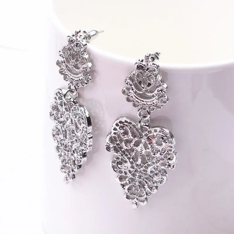 European Fashion Exaggerated Bohemian Hollow Leaves Flower Big Pendants Drop Earrings For Women Jewelry Brincos Bijoux Gift