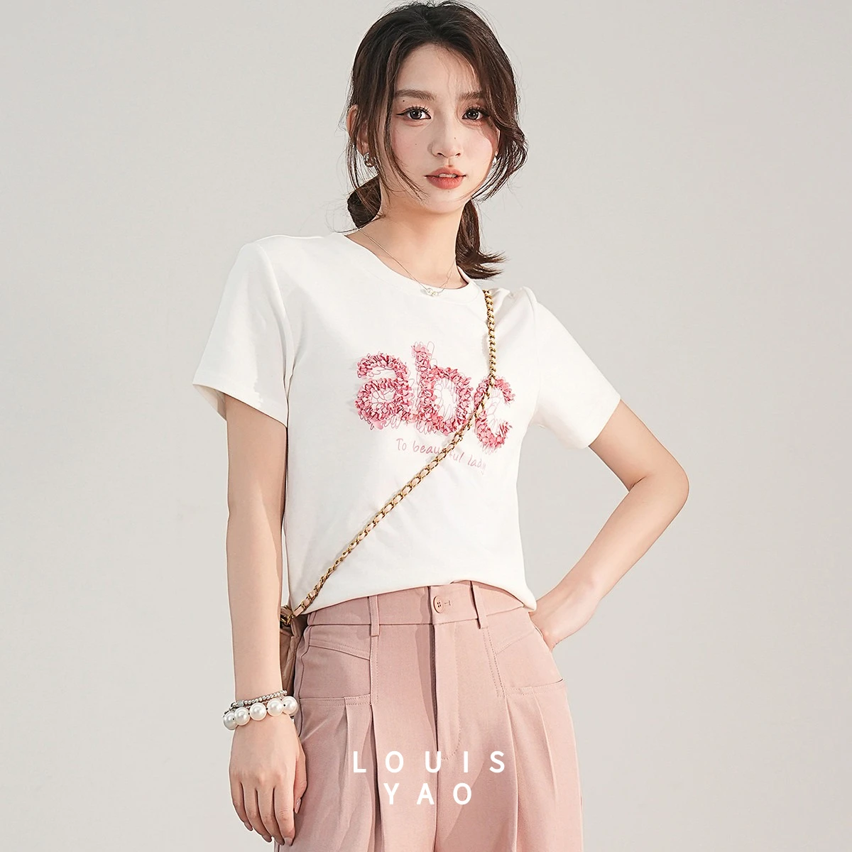 

LOUISYAO Design Sense Letters Short Sleeve T-shirt 2025 Summer Tops Woman Micro Elastic Pullover Y2k Women's Tees