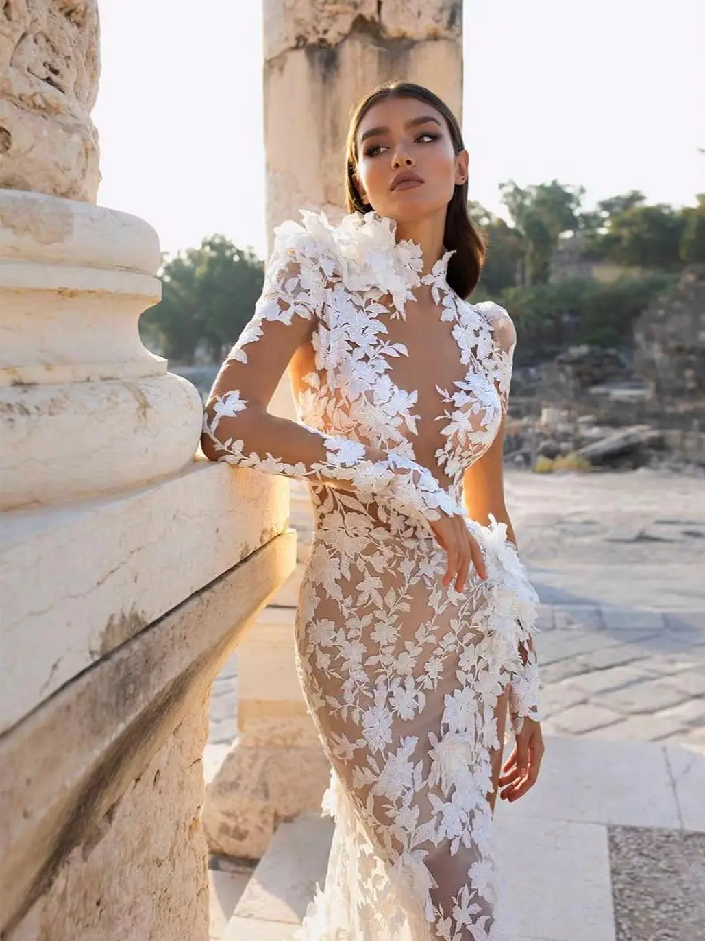 Vestidos de novia elegantes, cuello alto, manga larga, espalda descubierta, vestido de novia de sirena, apliques personalizados, vestido de novia de cola de barrido de encaje