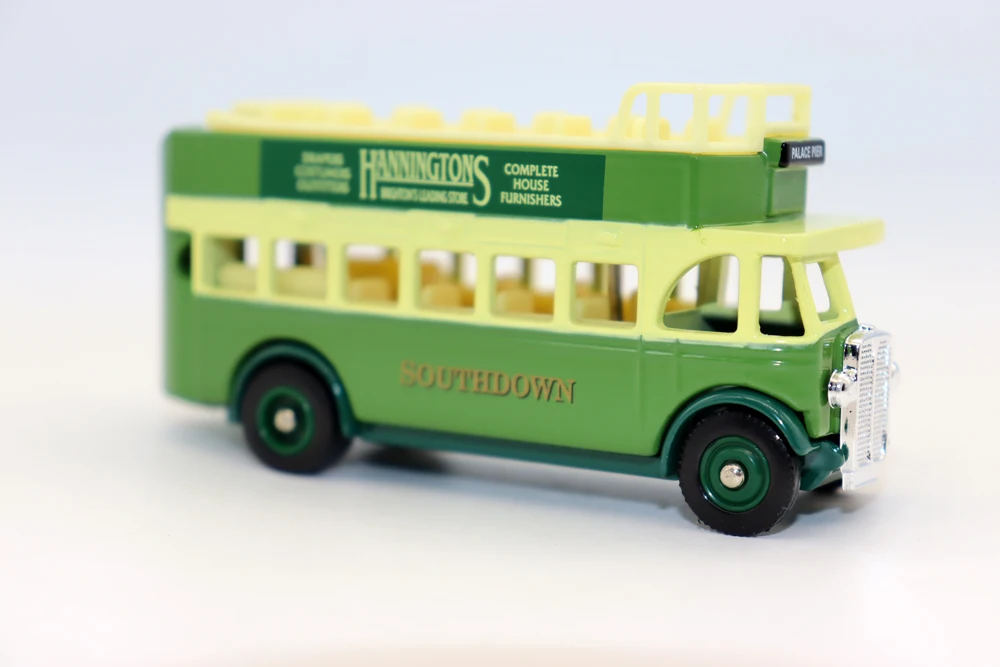 LLEDO Days Gone model AEC Regent Open Top Bus Southdown UK Bus Diecast Toys  for collection gift