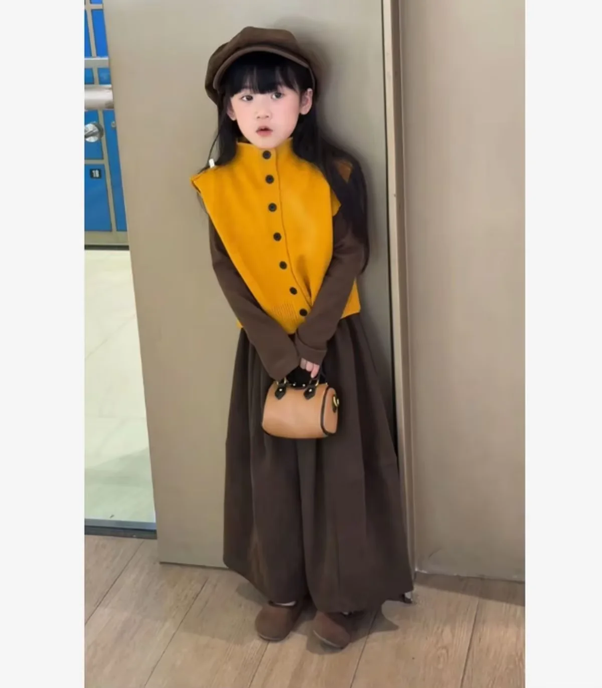 Girl's Autumn And Winter Set New Style Large Children's Knit Vest with Thermal Inner Lining and Flared Pants Three-Piece Set