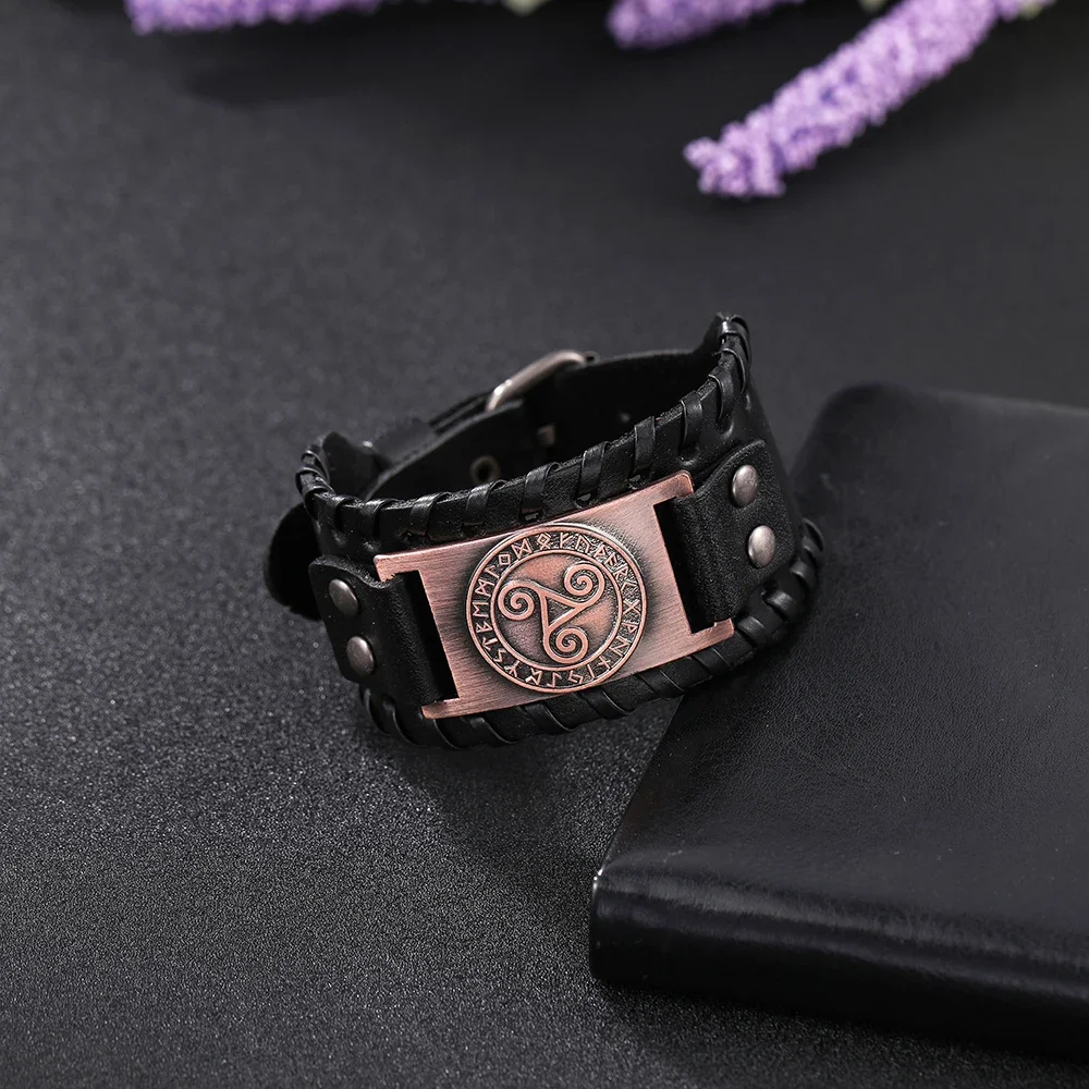 LIKGREAT Genuine Leather Bracelets Vintage Celtics Symbol Triskel Wicca Runes Amulet Wrist Jewelry Men Bracelet Accessories Gift