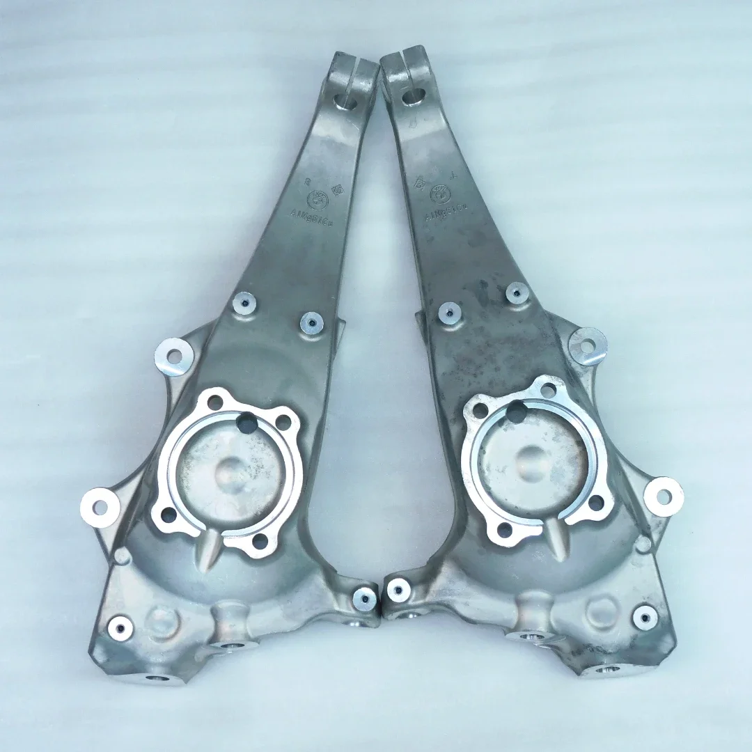 31216775769 High quality automobile suspension steering knuckle for the BMW 5-series steering knuckle pivot bearing