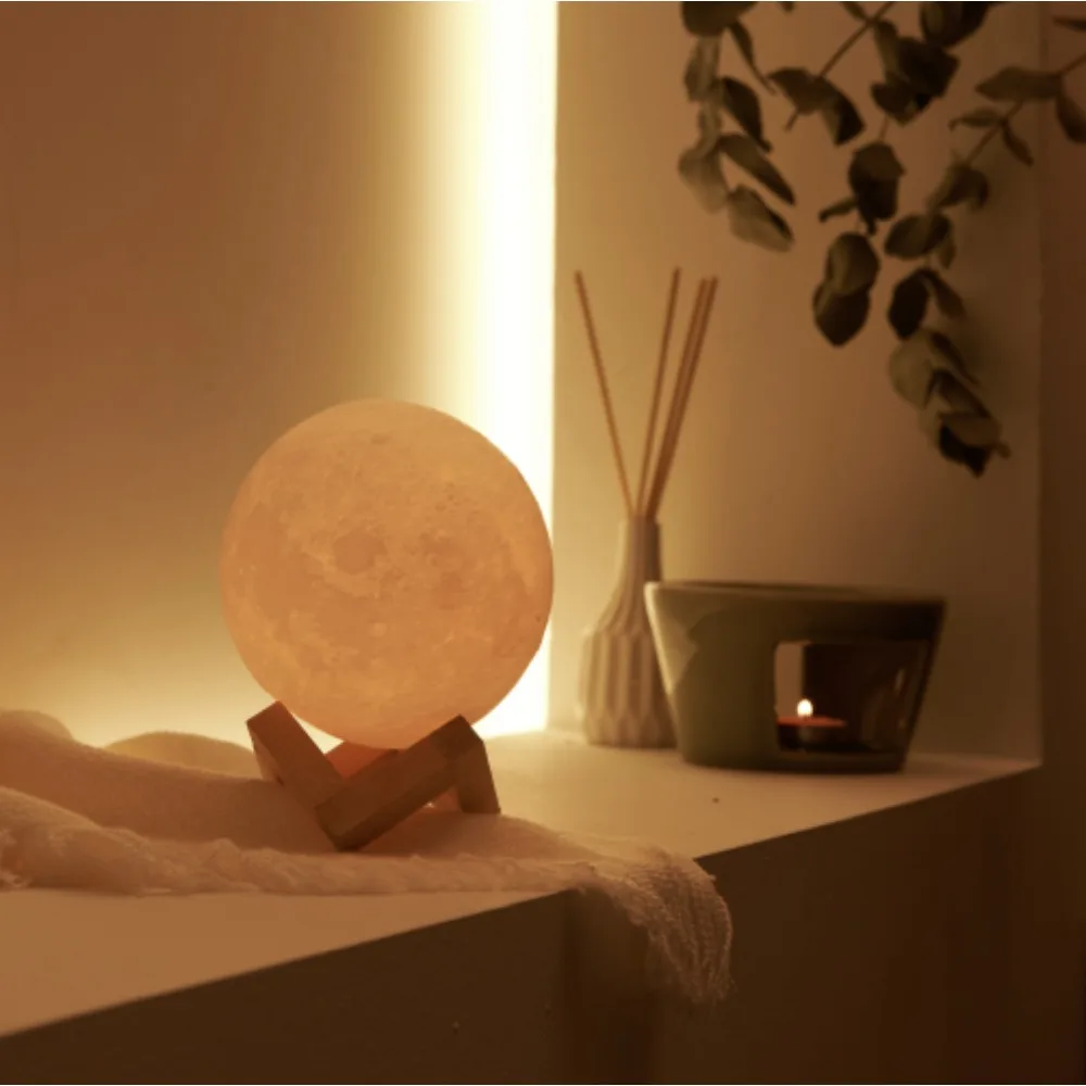Moon LampLED Night Light, presente de Natal/aniversário para mulheres e crianças com suporte de madeira e controle remoto 5,9 polegadas