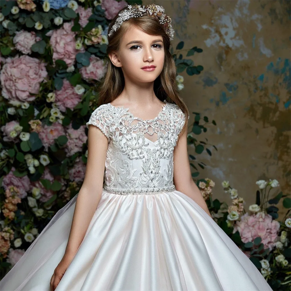 Abito da sposa Flower Girl per Tulle Sparkly Princess abito da prima comunione abito da spettacolo abbigliamento formale Eventscostumes compleanno