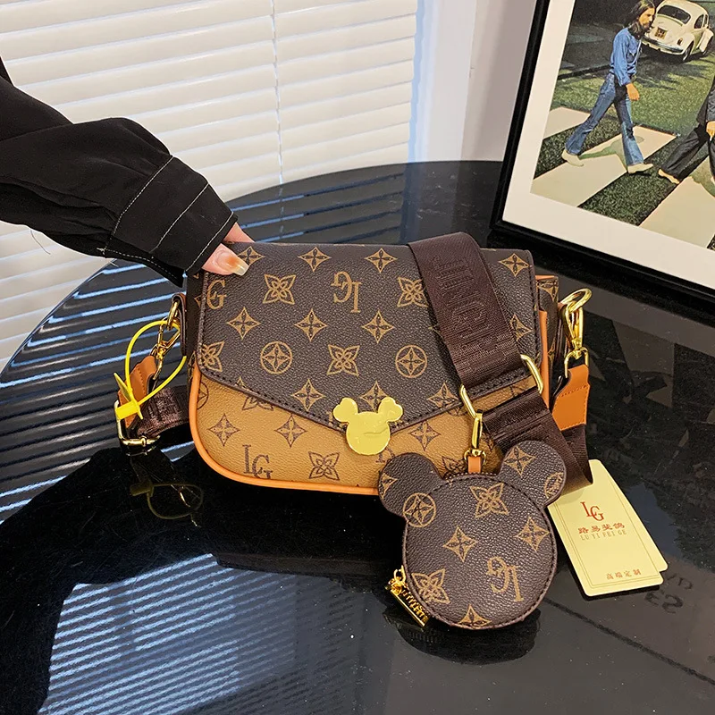 

2025 Mickey Head Square Bag - Trendy Color Block Shoulder Purse for Women, Spacious Crossbody Bag with Vintage Cartoon Design