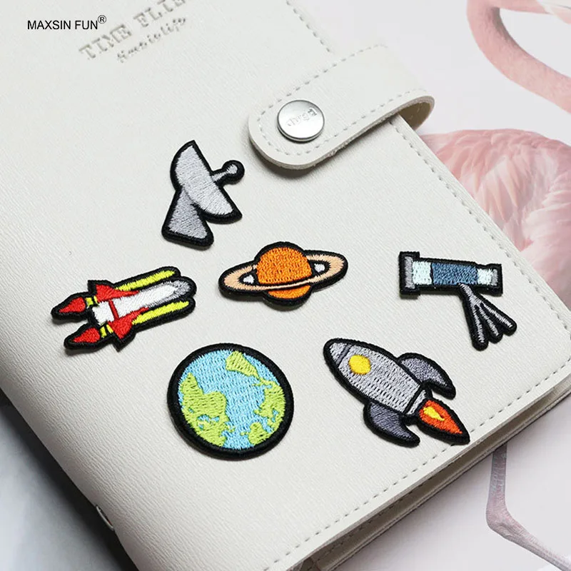 

1 Piece Stick on Embroidery Patch Cosmic Exploration Earth Moon Jupiter Rocket Radar Cartoon Stickers Clothing DIY Accessories