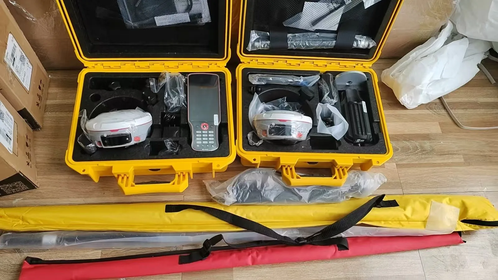 Sino laser GNSS RTK mars pro/ Lu5, base et rover, accessoires inclus