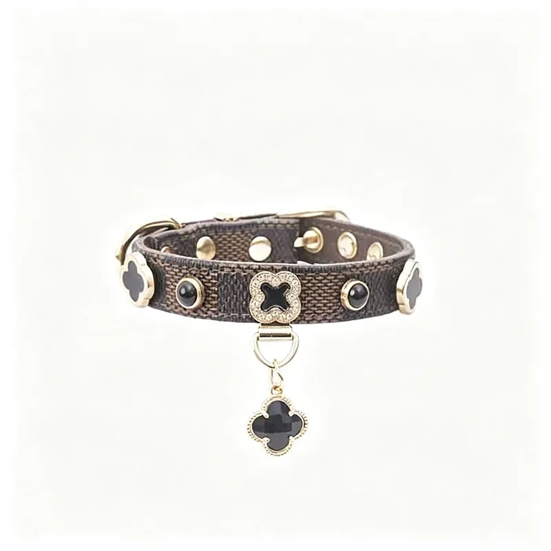 Luxury Pet Collar Clover Charm Rhinestone Crystal Monogram Pattern Adjustable Dog Cat Collar for Small Medium Dogs Cats