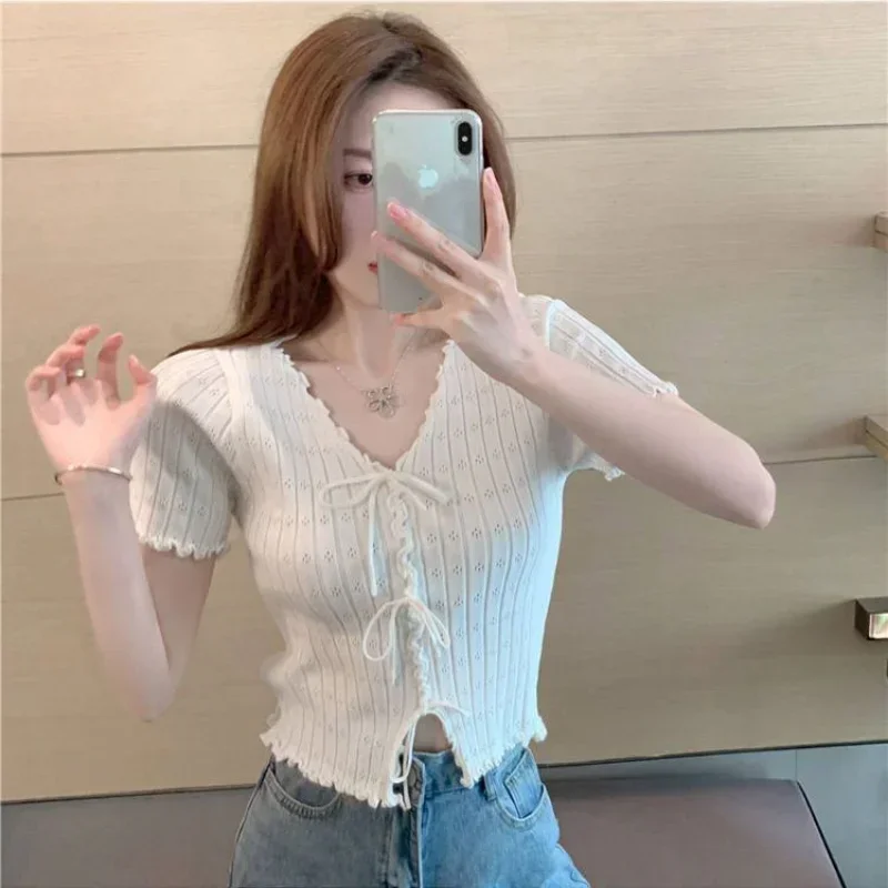 Knitted T-shirts Women Lace-up French Style V-neck Design Lovely Slim Hotsweet Summer 5 Colors Tops Stylish Crop Solid All-match