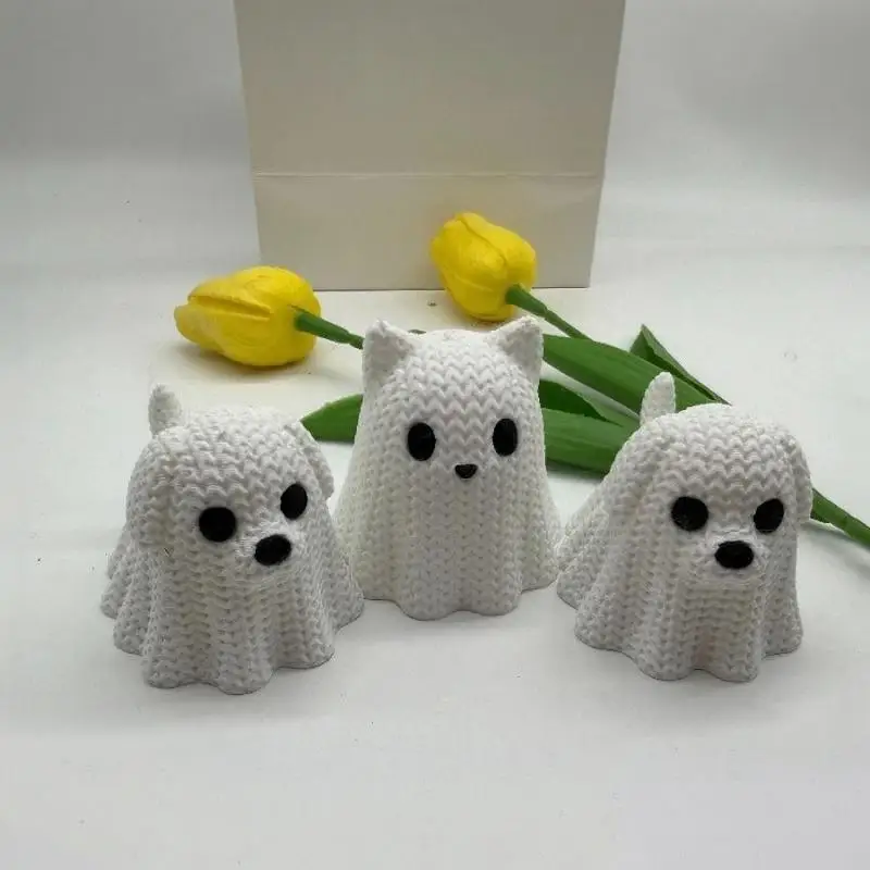 3D Printed Ghost Cat Dog Figurine Halloween Cute Mini Statue Ornament For Home Desktop Party Decoration