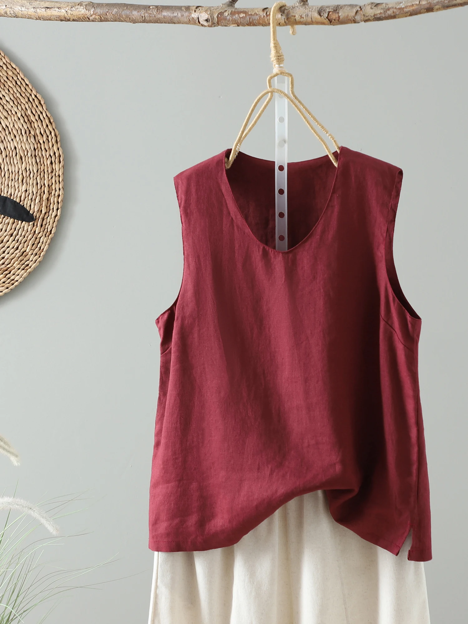 

Women's Cotton Linen Strap Vest Svel round Ne Base irt Summer 2025 New Sle Outerwear Pure Color Versatile Top