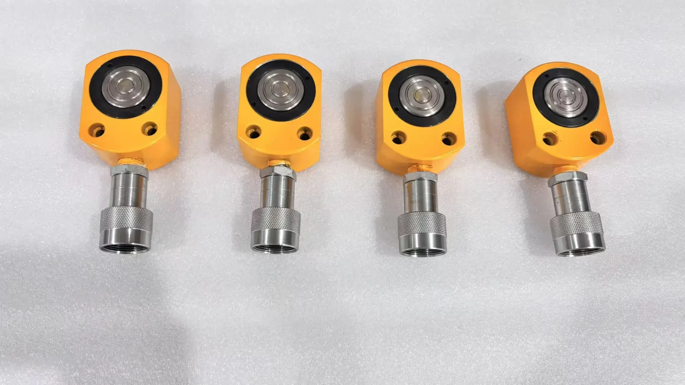 700bar 10T Capacity 11mm Stroke Separated Thin Type Hydraulic Lifting Jacks Single Acting Ultra Low Height Hydraulic Cylinder