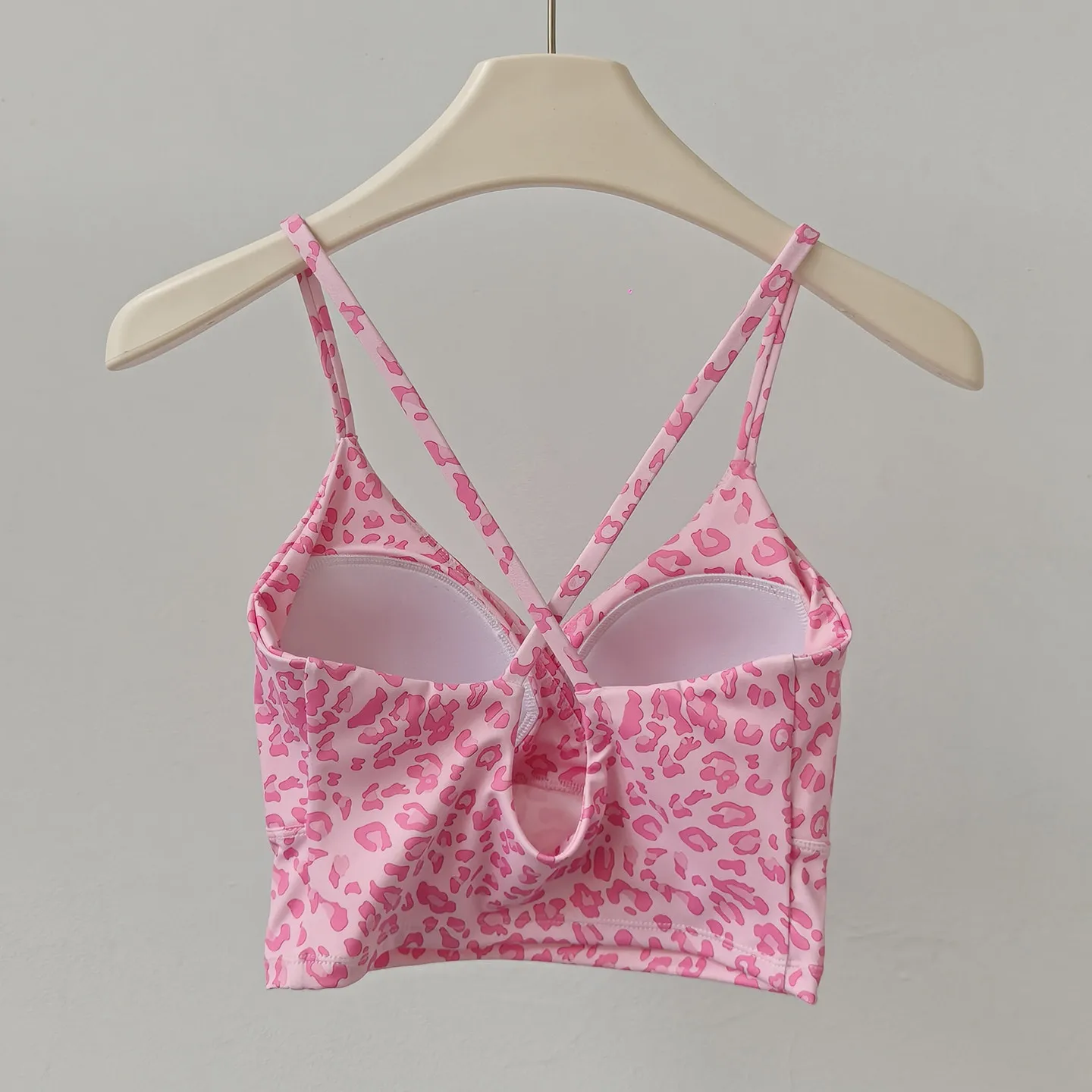 Stoßdämpfender Sport-BH für Damen mit festen Brustpolstern, Yoga-BH, Fitness-Pilates-Top mit bedrucktem Design für aktive Bewegung – Detail 9