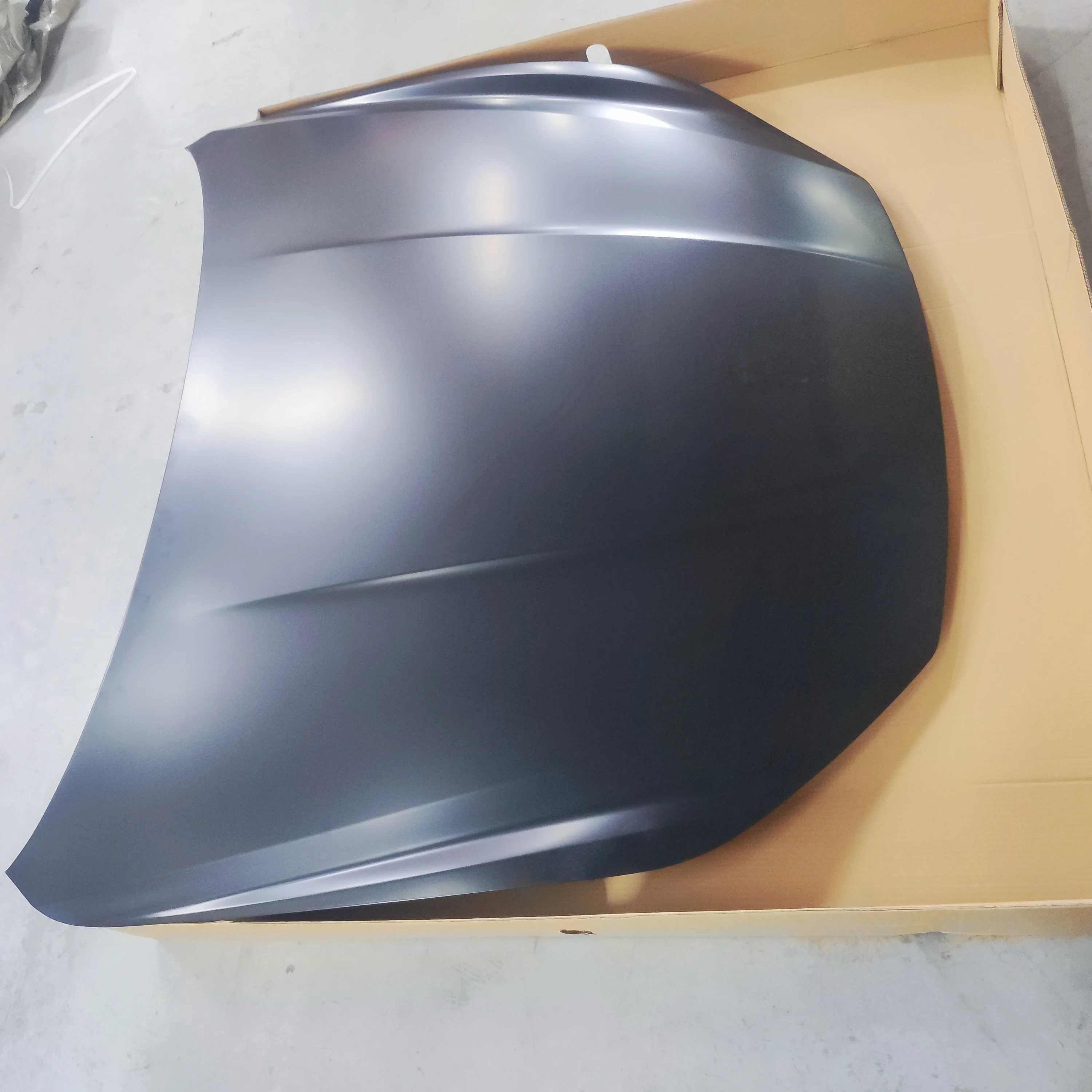 High Quality Replacement Auto Car Front Hood Engine Cover Suitable for Maserati Ghibli 3