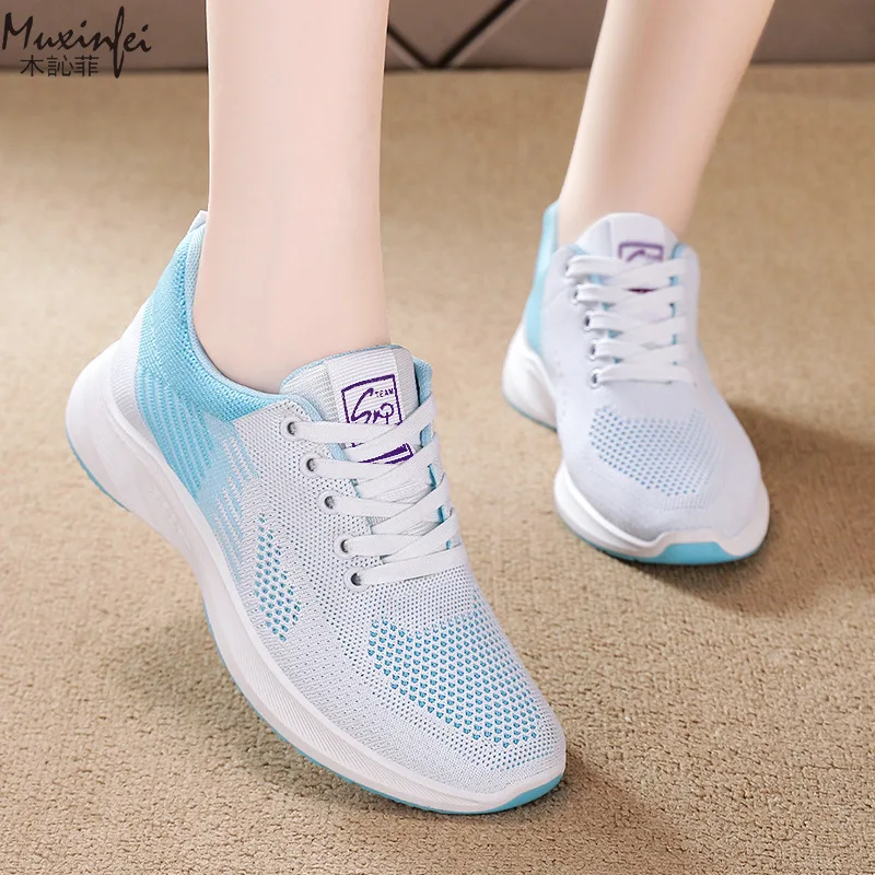 

2026 New Women's Casual Shoes Fashionable Breathable Mesh Lightweight Soft Bottom Trendy Sports Shoes