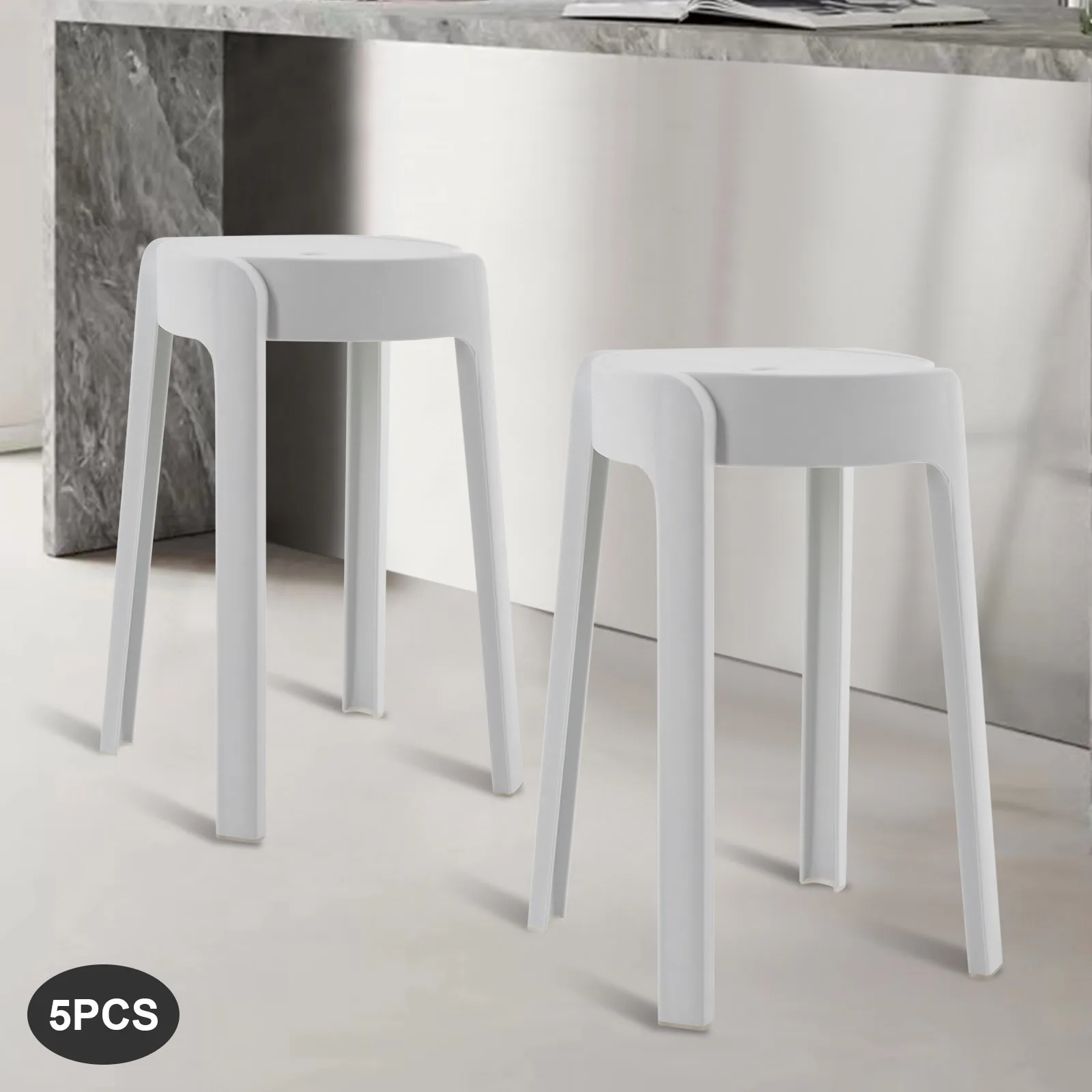 Fünf weiße Kunststoff-Rundhocker, 46 cm hoch, gestapelte, platzsparende Hocker, gestapelte Esszimmerhocker für den Haushalt