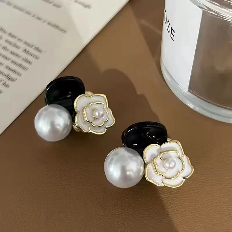 2024 set vintage hairwear camellia Claw with Pearl small grab clip cute hair clip elegant hairpin Princess braid