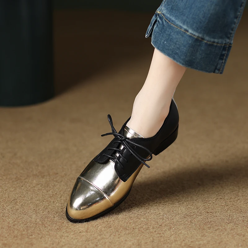 2024 New Fashion Classic Brogue Shoes Women Metal Cow Leather Pumps Mixed Color Comfortable Lace Up Big Size 34-40 for Ladies