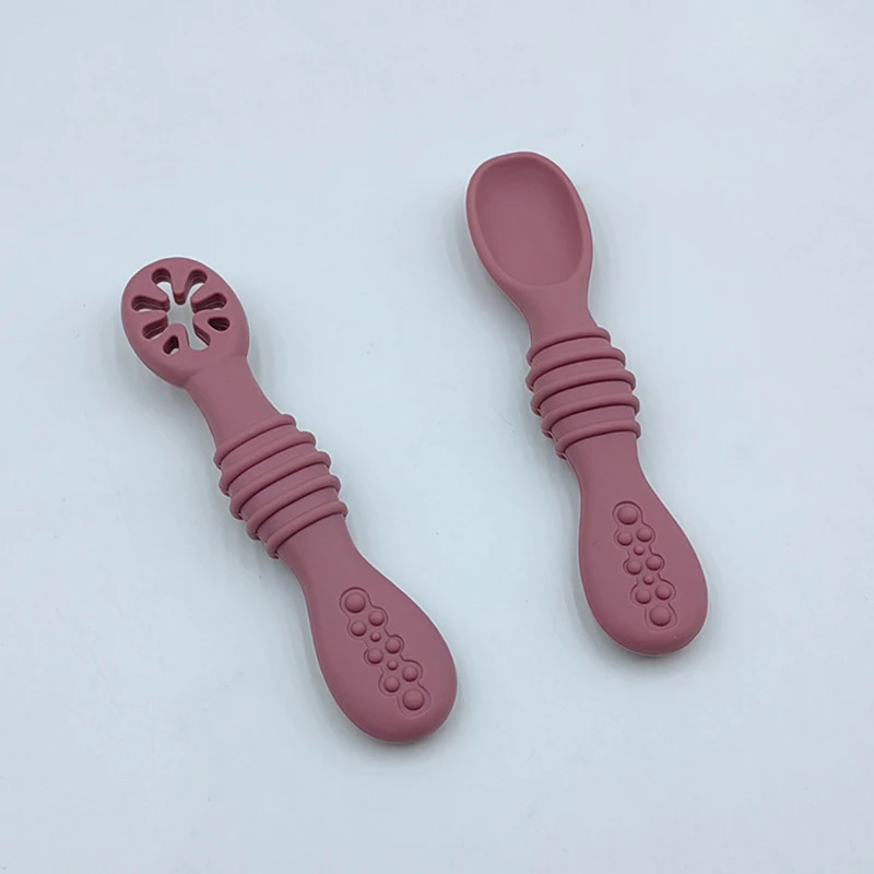 2PCS Baby Learning Spoons Utensils Set Adorable Toddler Tableware Silicone Teether Toys Feeding Scoop Training Rice Paste Spoon