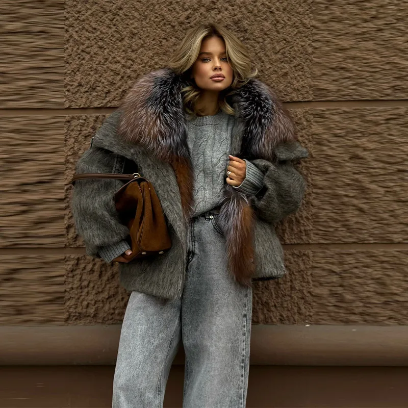 معطف نسائي شتوي كبير الحجم بياقة واسعة من الفرو الصناعي مع قلنسوة سترة فضفاضة واحدة الصدر ملابس خارجية 2025 معاطف نسائية دافئة عصرية جديدة #3