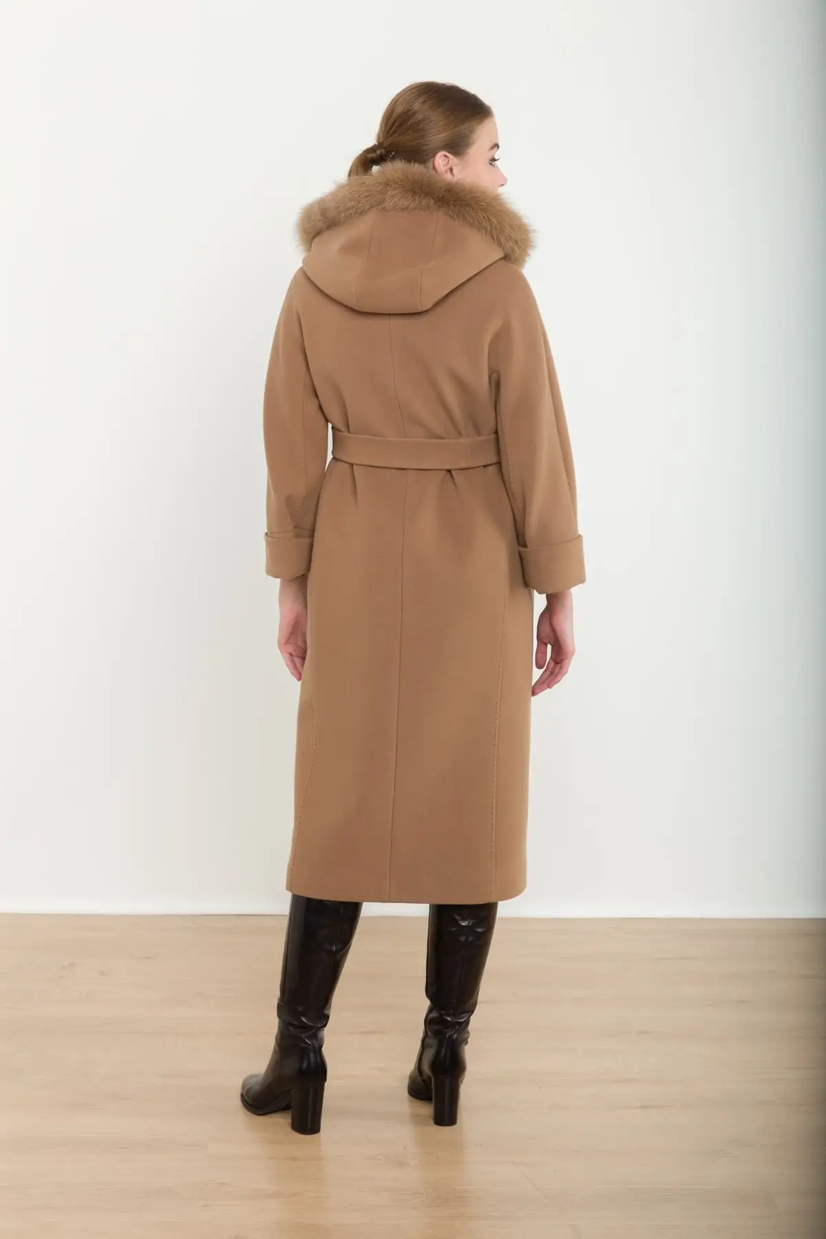 Пояс с капюшоном 44 размер