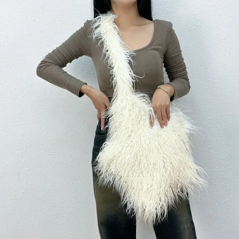 Women Bag Autumn Winter 2024 Fashion New Star Fluffy Shoulder Bag Pures and Bags Crossbody Girls Bag Office Lady