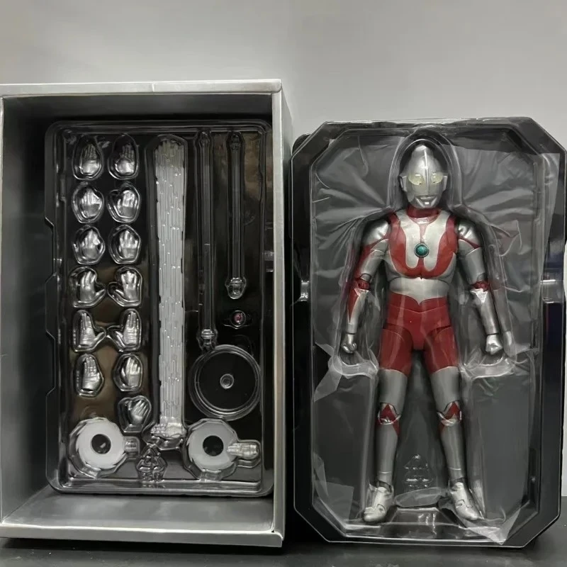 SH Figuarts SHF True Bone Carving Metodo Ultraman 55th Anniversary Anime Figure Modello Action Toys Regali Consegna Staffa Regalo