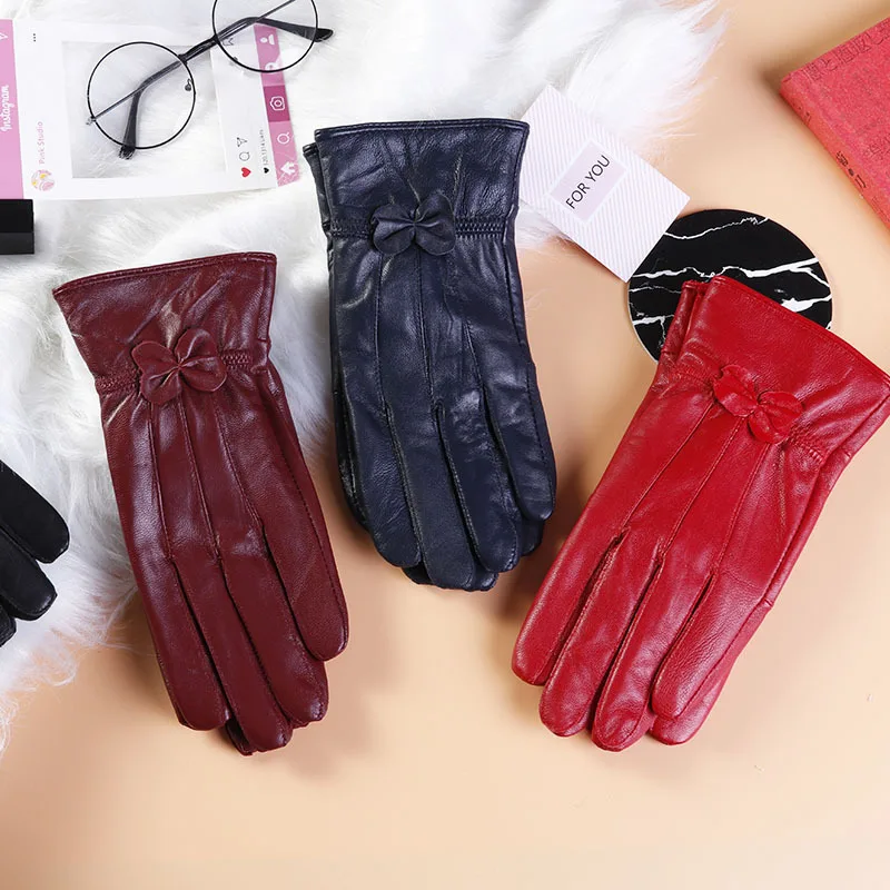 Ladies Sheepskin Gloves, Bow Decoration, Warm Plush Velvet Lining, Genuine Leather Glove, Outdoor Protection, Winter Fashion