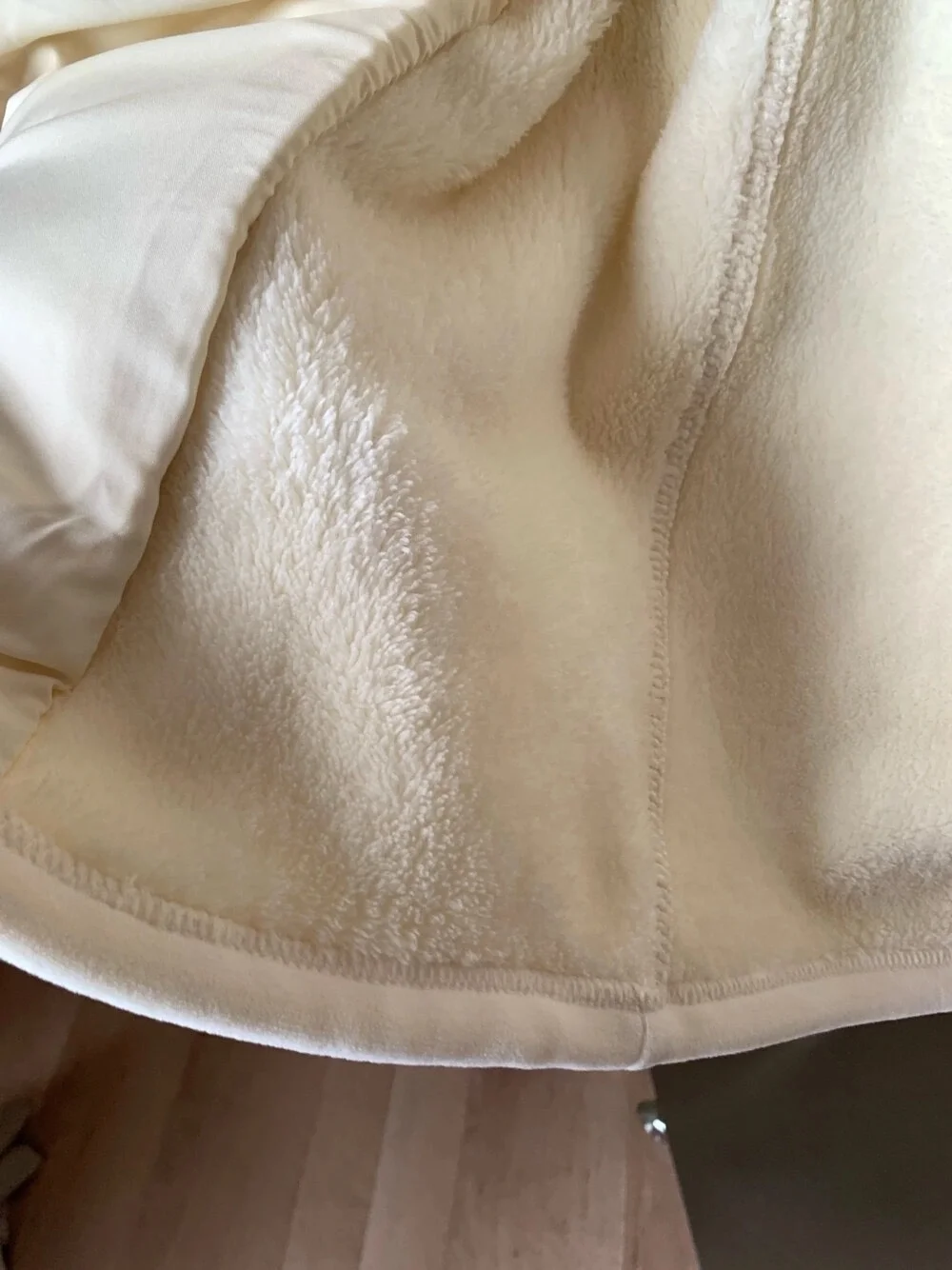 เสื้อโค้ทขนสัตว์อุ่น 92524 คอตั้ง ทรงพอดีตัว เสื้อผ้าสำหรับกิจกรรมกลางแจ้ง เสื้อโค้ทผู้หญิงสำหรับฤดูหนาว บุด้วยใยฝ้าย ทรงตรง เหมาะสำหรับใส่เดินทาง แขนยาว