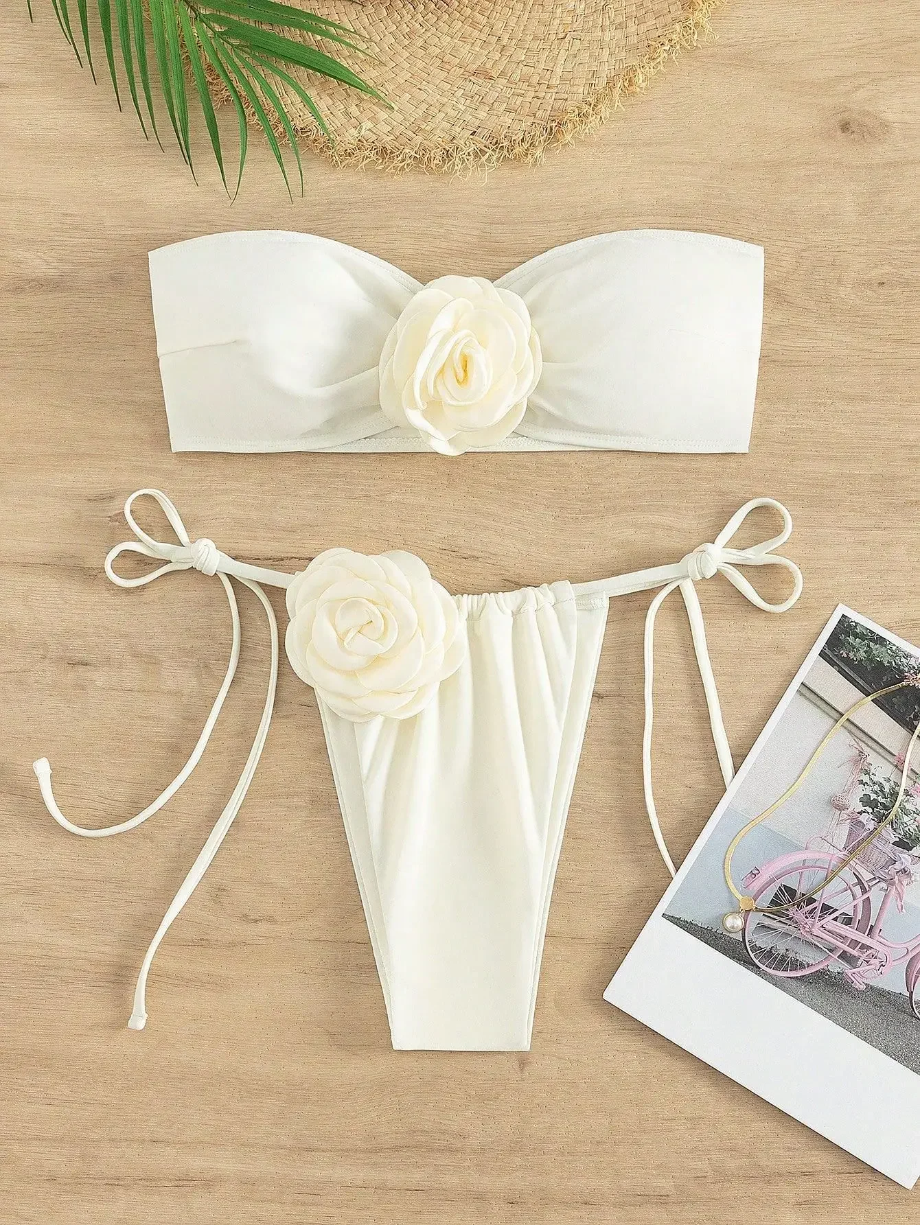 

Sexy 3D Floral Designer Bikini Set 2025 New Bandeau Push Up Bra Black White Patchwork Micro Swimsuit Bathing Suit Thong Swimwear