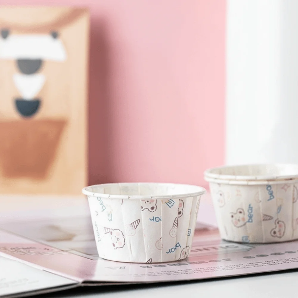 

Heat Resistant Disposable Cupcake Cups Greaseproof Glossy Surface Baking Paper Mold Non-Stick Cake Tools Muffin Cups