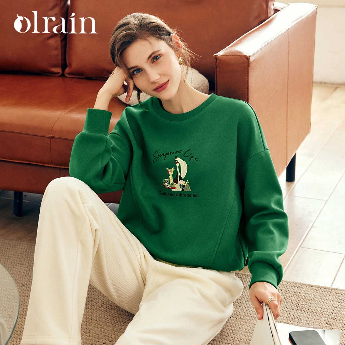 OLrain Women's French Sweatshirts 2025 Autumn O-neck Embroidered Pullovers Loose Fit Tops Commute Women's Clothing O56DR66139