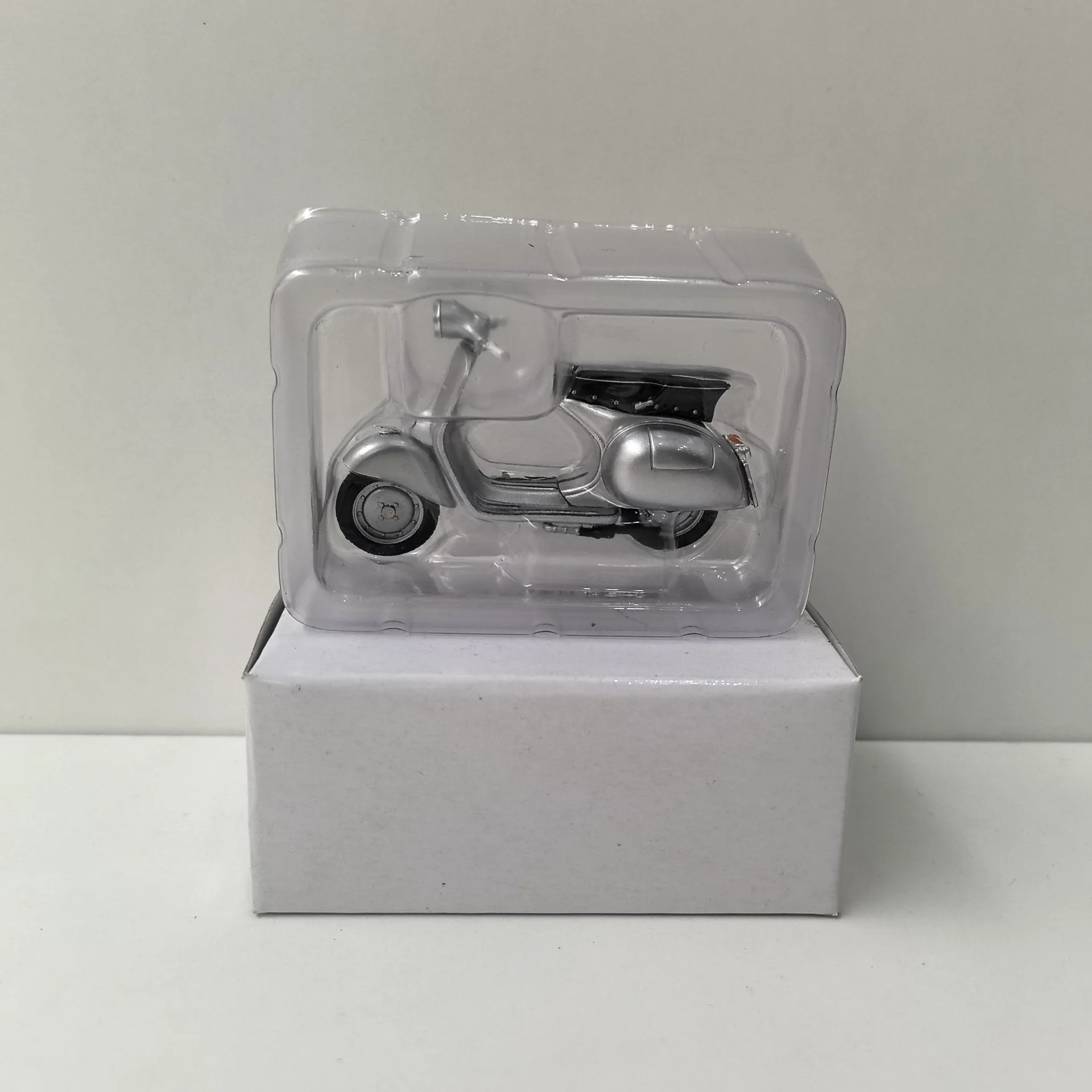 دييكاست IXO 1/24 مقياس فيسبا 150 GS سبيكة سيارة نموذج تحصيل لعبة هدية تذكارية عرض حلية