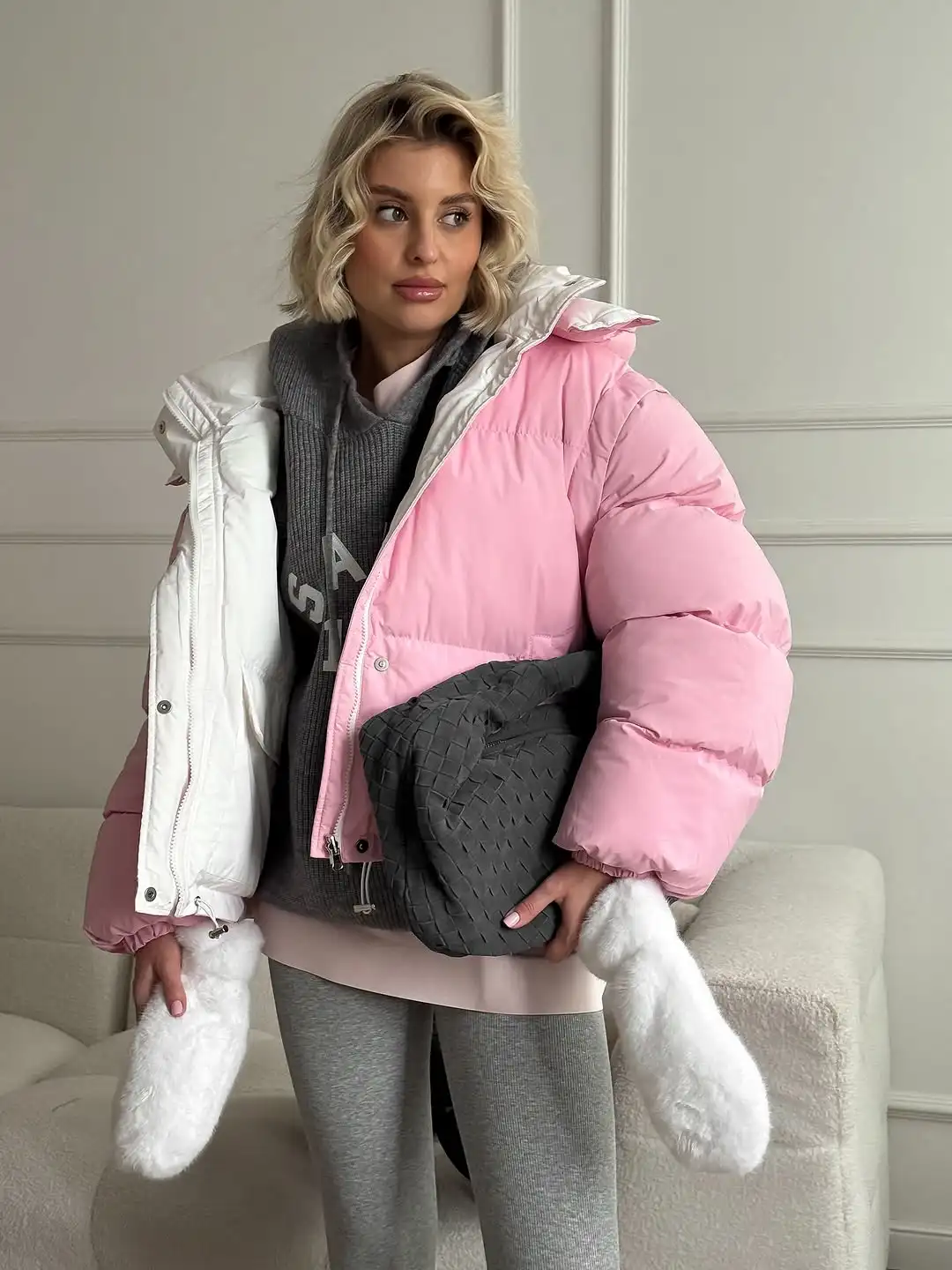 Abrigo corto de algodón con capucha rosa para mujer, abrigos holgados elegantes de manga larga con cuello levantado y cremallera de un solo pecho, ropa de calle cálida para invierno
