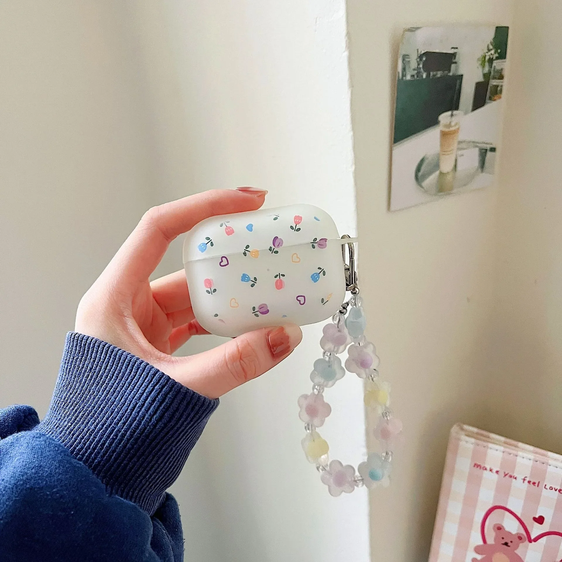 Airpods 1or2 airpods pro2 air pods3 ケース Airpods pro ケース Bluetooth ヘッドセット保護カバー シンプルな発光ペンダント付き