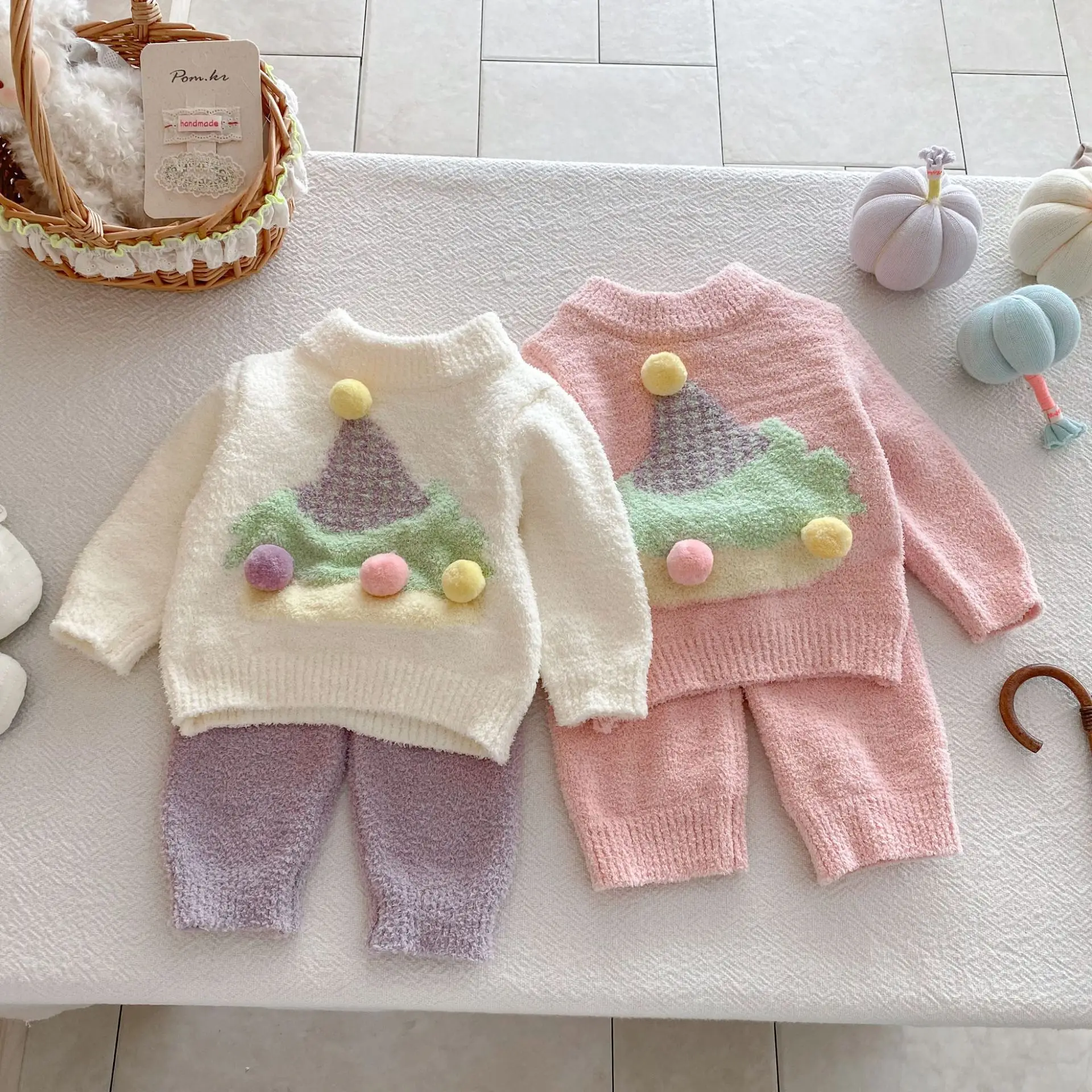 Female baby clothes plush Christmas tree two-piece autumn  winter new baby cute warm jumper home suit 66-100cm