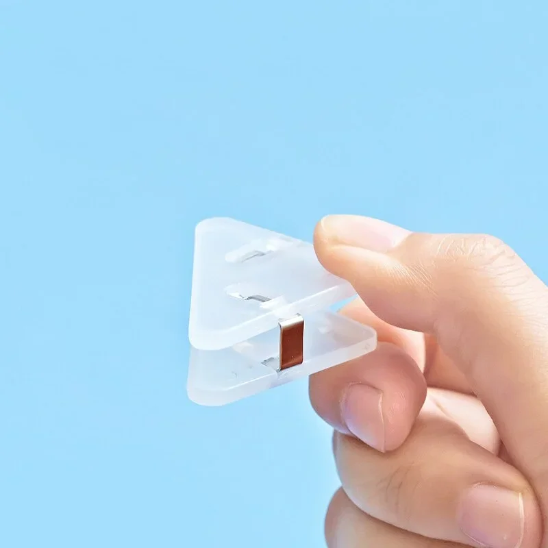 5pcs Color Corner Clips Set Triangle Transparent Page Holder Index Clamp Clip for About 40 Sheets Stationery Office School
