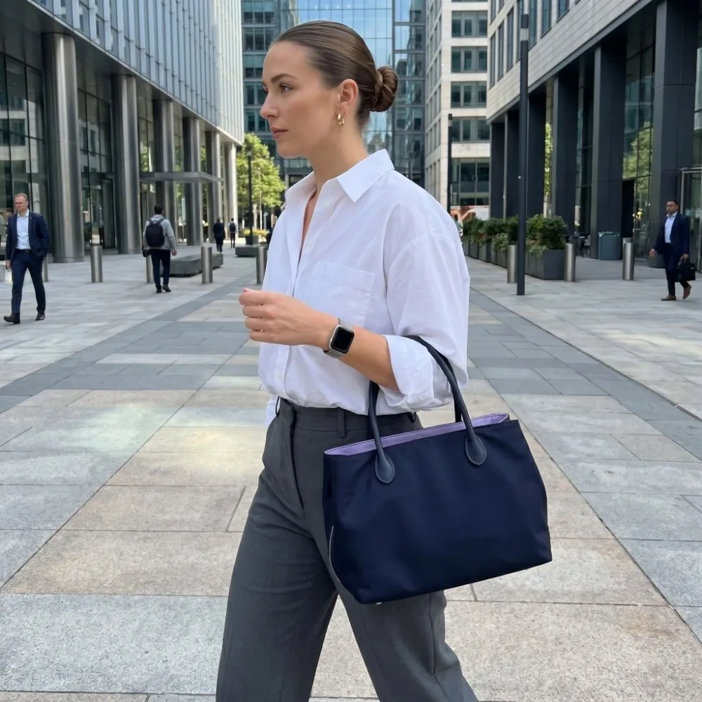 

Elegant Nylon Commuting Tote Bag Large Capacity Patchwork Multiple Compartments Handbag Shoulder Strap Minimalist