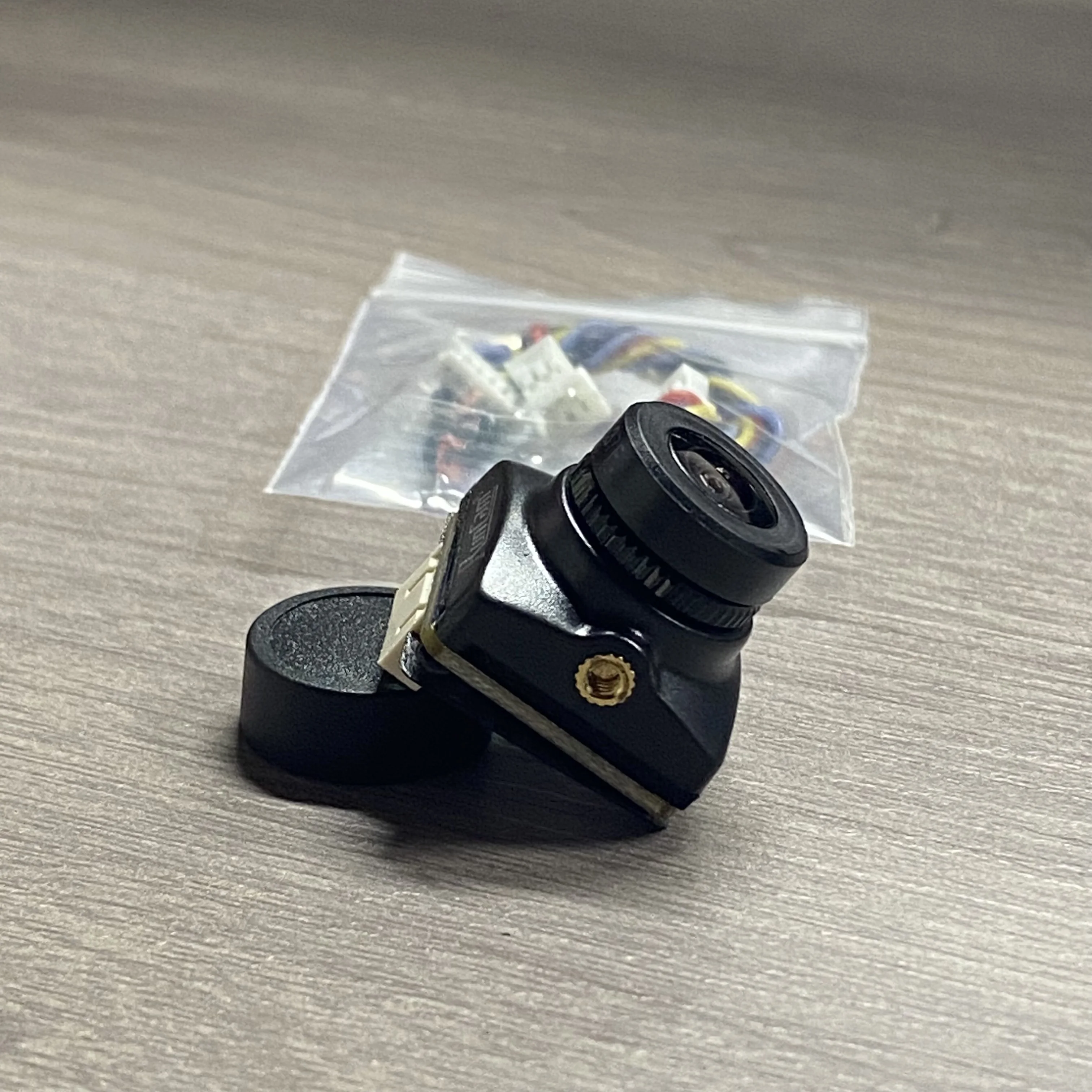 

Camera 1200TVL 4:3/16:9 1/3" BSI CMOS DC 5-36V Global WDR 19*19MM Seamless Integration with FPV Drones RunCam Phoenix 2 SPV5 FPV