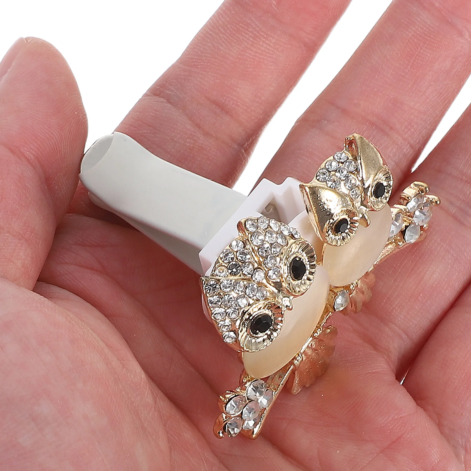 

2pcs Clip Air Vent Scent Diffuser Cute Monkey Design Long Lasting Fragrance Holder Auto Interior Decor Aroma Car Air Vent